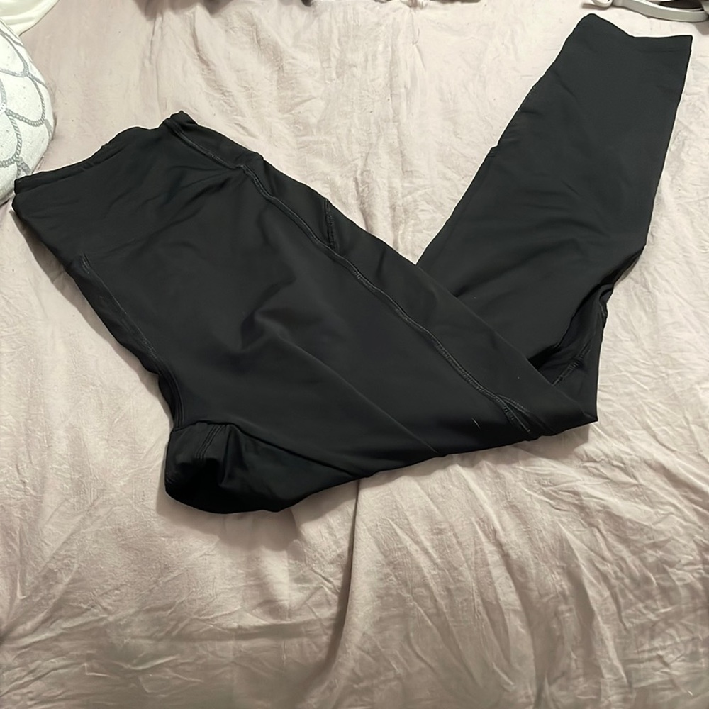 Pink by Victorias Secret Ultimate Featherweight leggings size small